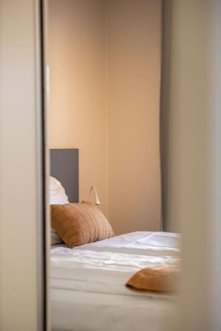 Home Away, Light And Bright 카잔바드 외부 사진